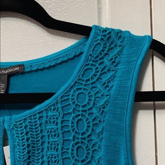 NWT Chelsea & Theodore Teal crochet front Tunic S - Picture 5 of 12